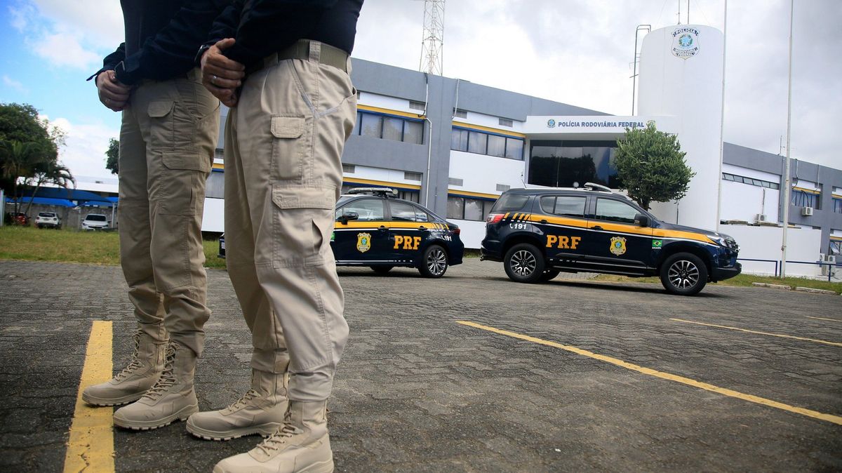 Policisté ho zabili v „plynové komoře“. Brazílie zuří